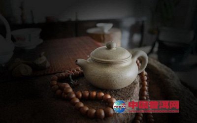 一盏青灯 一杯清茶