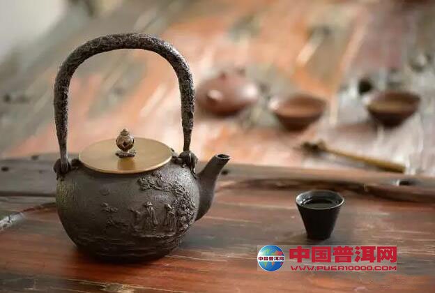 新铁壶要怎么开-茶具文化知识-茶道茶艺-中国普
