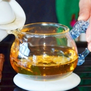 2007年星火孔雀青饼中期老茶